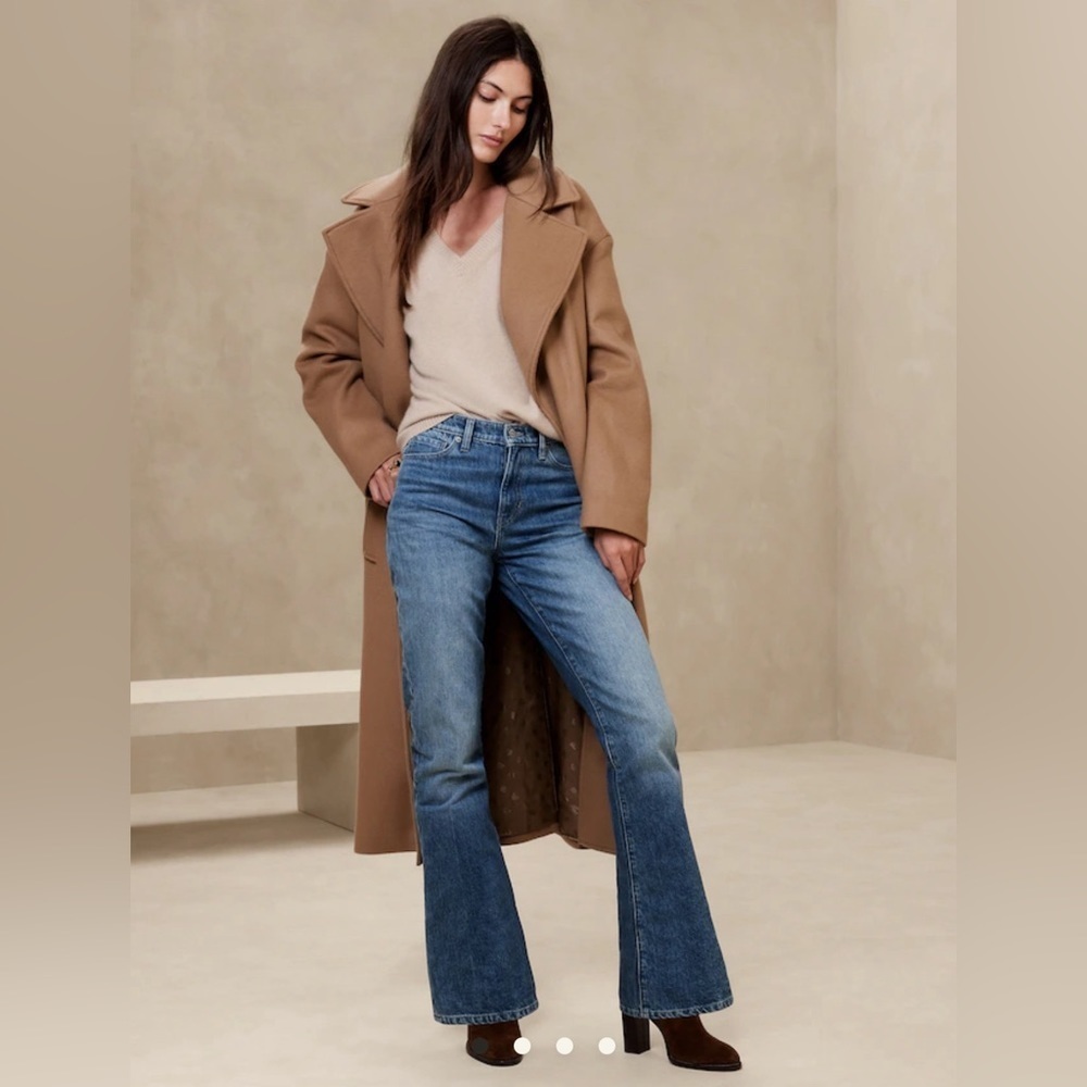 NWT BANANA REPUBLIC HIGH-RISE BOOTCUT JEAN
